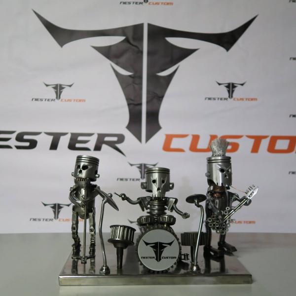 Moto & Metal NESTER CUSTOM art gallery